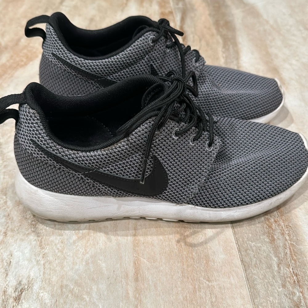 Nike Girls Youth Sneakers